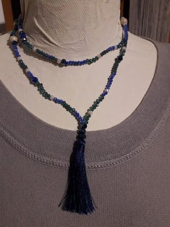 Sautoir en perles de verre