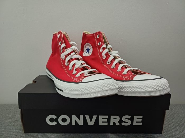 Basket converse neuve toile montante Pointure 46 rouge - photo numéro 4
