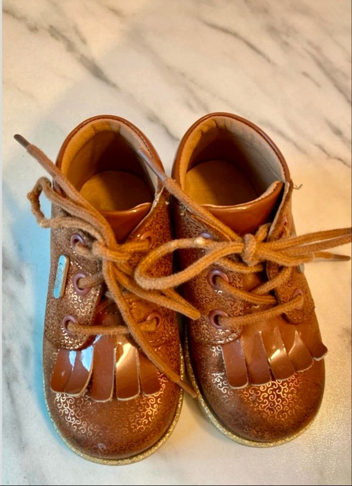 Chaussures en cuir taille 20 Aster - parfait état - photo numéro 5