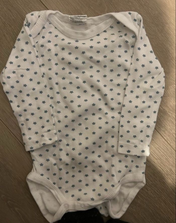 Lot de bodies - photo numéro 7