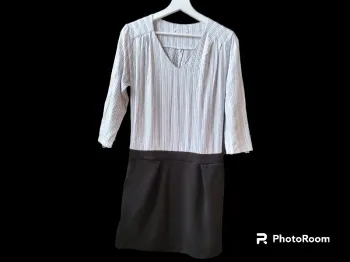 Robe bicolore légère manches 3/4