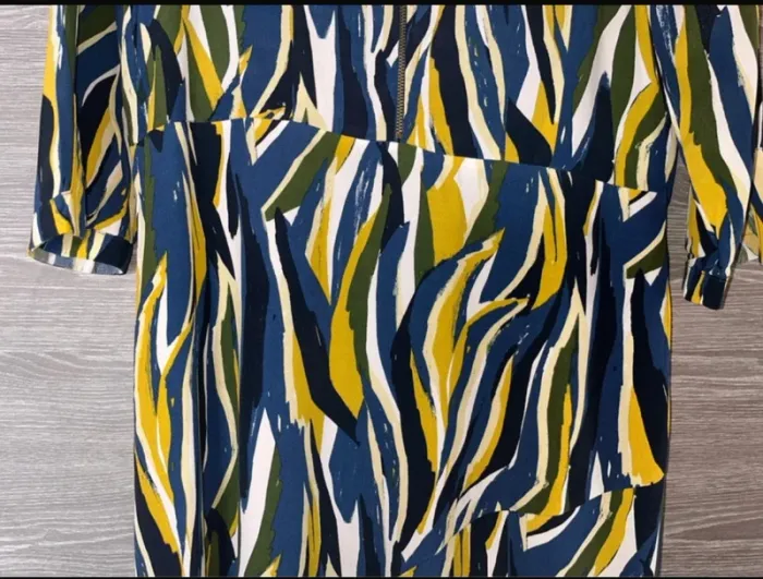 Robe longue imprimée neuf étiquette miss Captain Tortue trend 38 jaune vert bleu - photo numéro 4