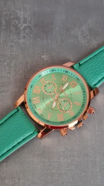 Montre couleur