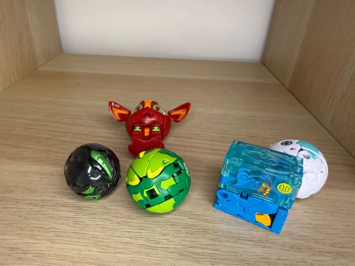 Lot de bakugan - photo numéro 7