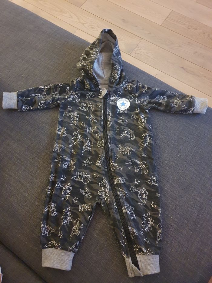Lot combinaison converse bébé