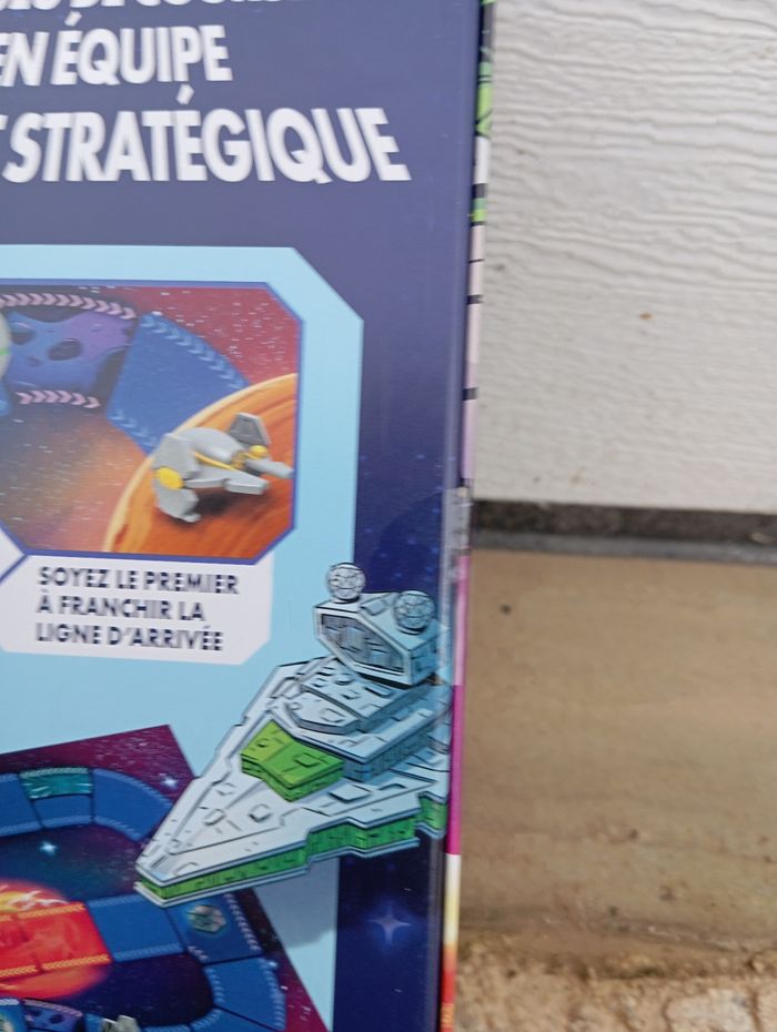 Jeu de société Star Wars super teams neuf, jamais ouvert - photo numéro 5