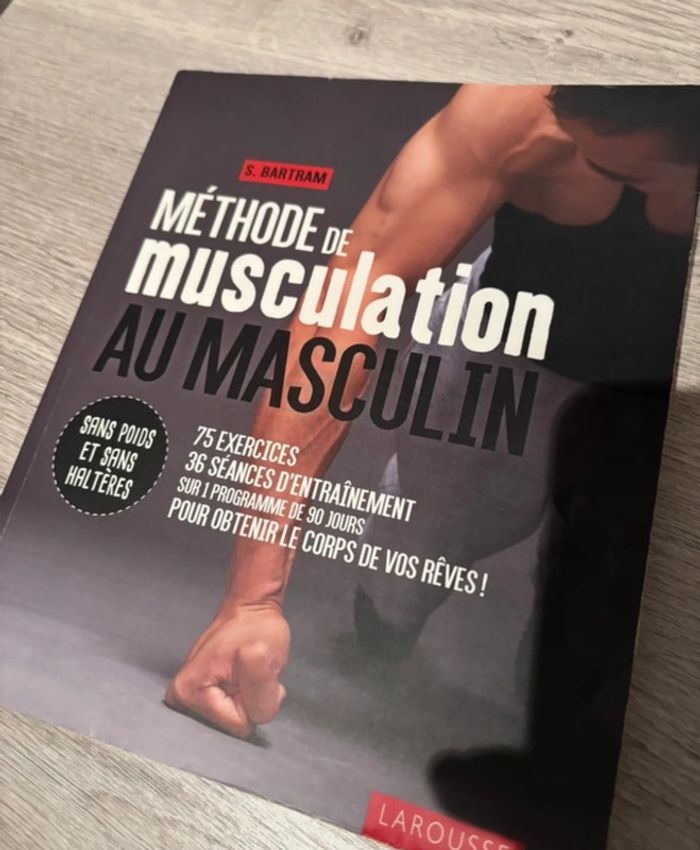 Livre la musculation au masculin - photo numéro 2