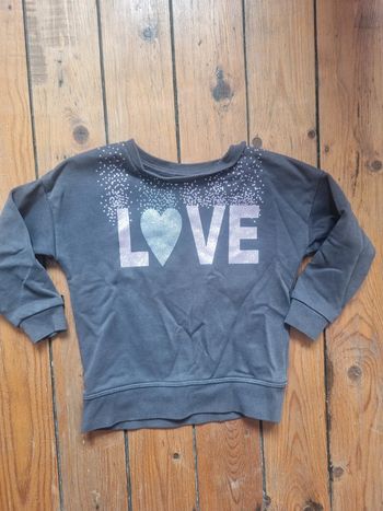 Pull sweat 2-3ans 98cm