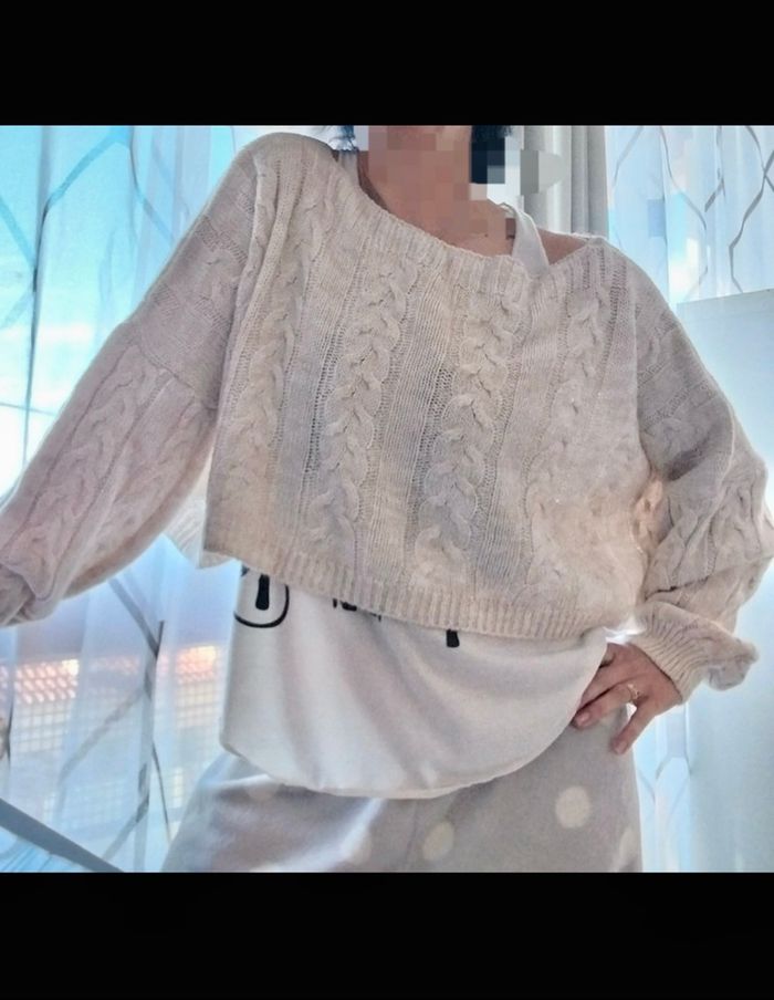 Pull court oversize beige claire maille  torsadée taille universelle - photo numéro 4