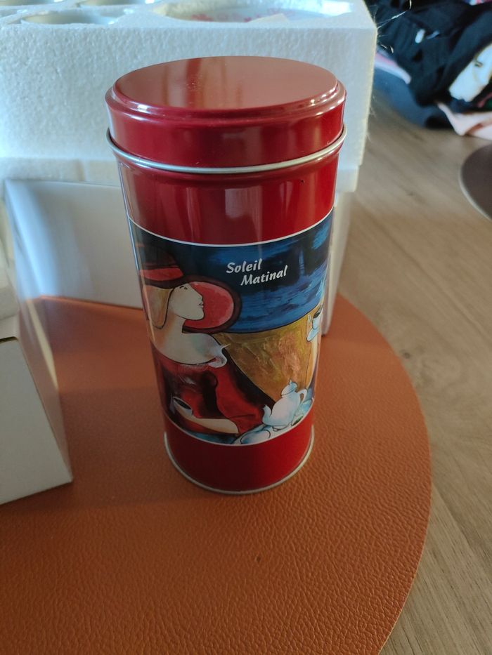 2 services à café neufs - photo numéro 4