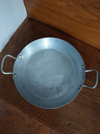 Plat aluminium vintage
