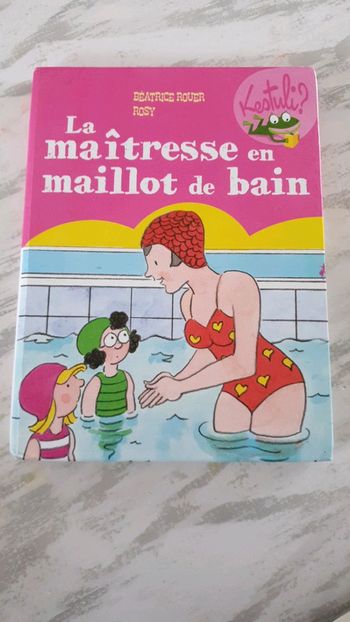 Livre la maîtresse en maillot bain
