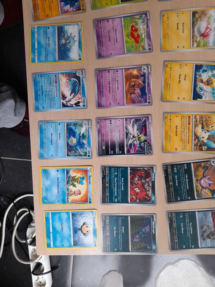 Lot de 50 cartes pokemon - photo numéro 5