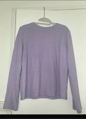Pull Lila