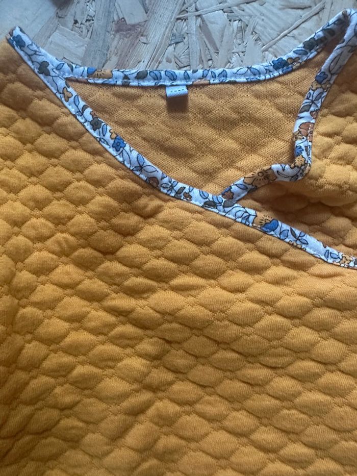 Joli gilet jaune pour bébé 18M - photo numéro 3