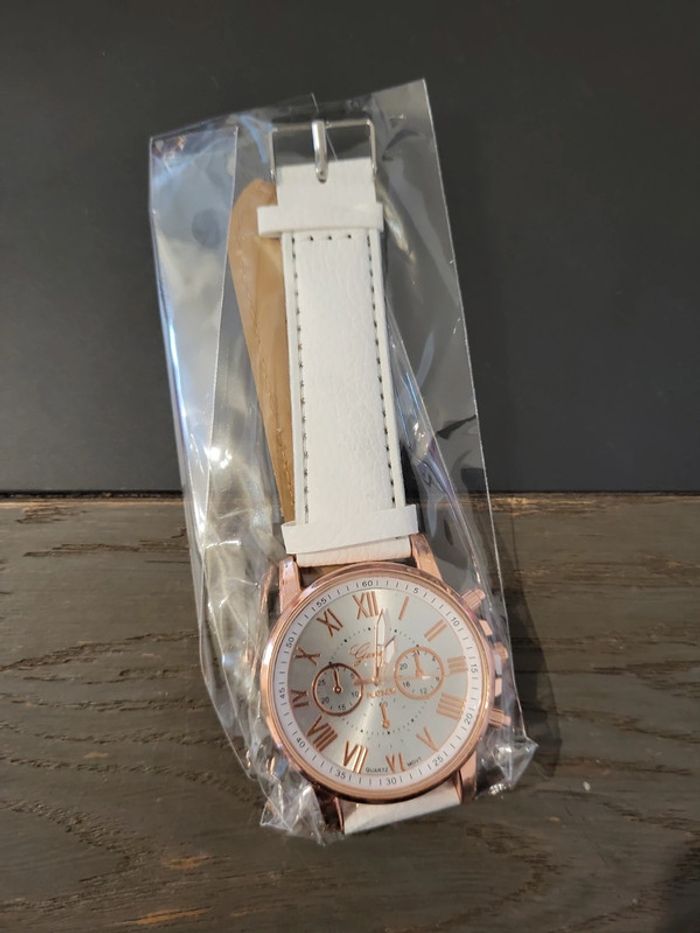 Montre esthétique ! - photo numéro 3