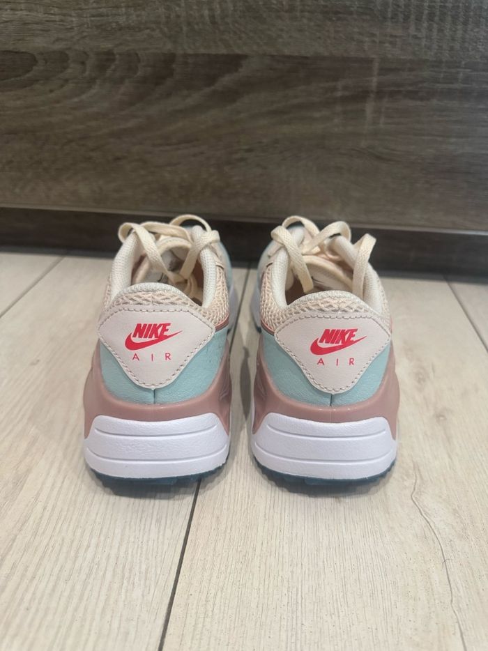 Superbe baskets Air Max 90 Futura pointure 39 - photo numéro 2