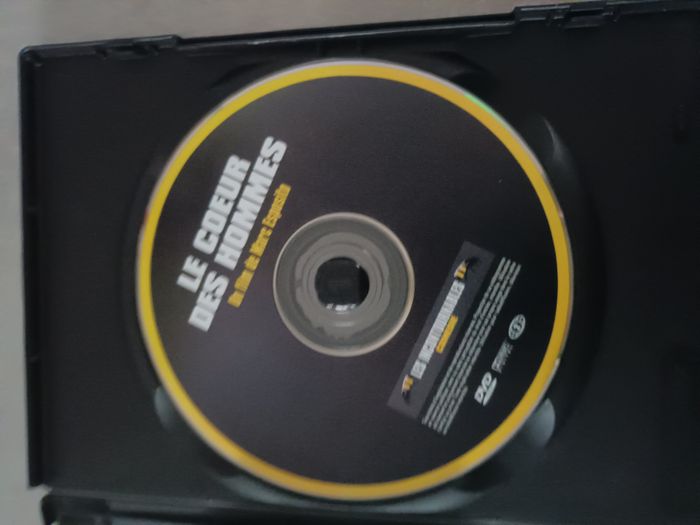 DVD Le coeur des hommes - photo numéro 3