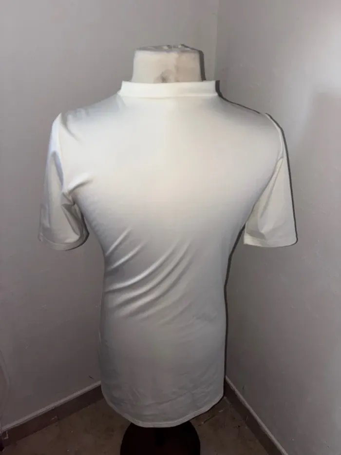 Robe décolleté - photo numéro 3