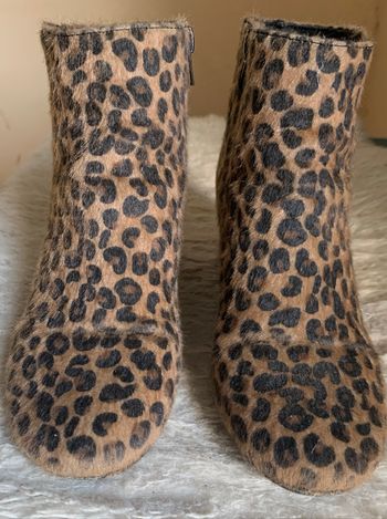 Boots femme marron léopard effet suédine Pimkie Un zip T37