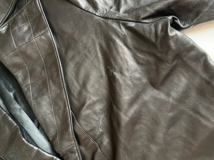 Veste en cuir vintage oversize années 80 longue à boutons dorés taille L 🖤 - photo numéro 14