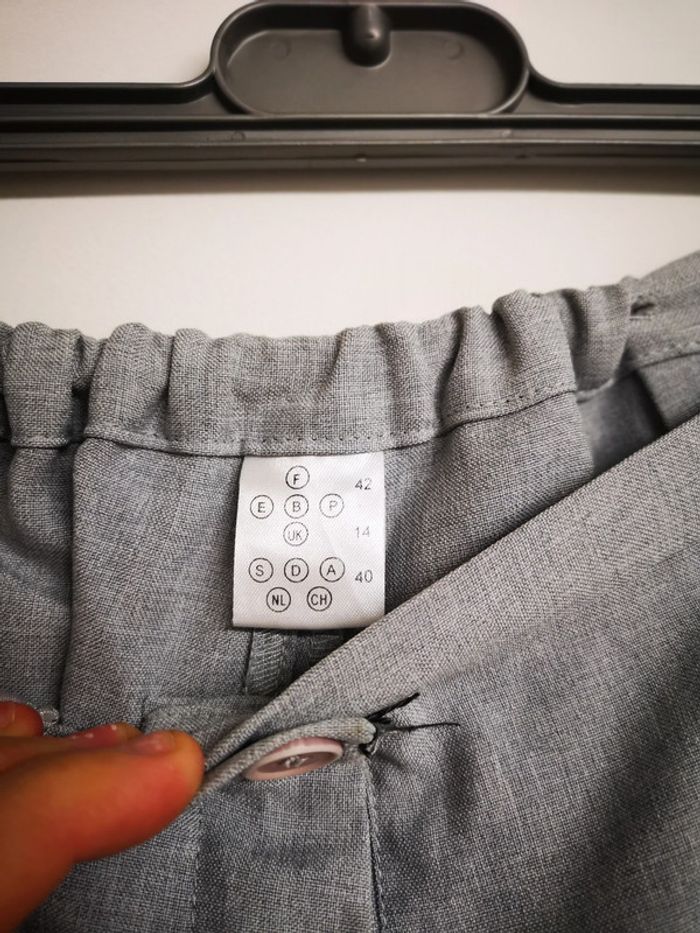 Pantalon tailleur gris 42 - photo numéro 2