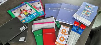 Lot fournitures scolaire