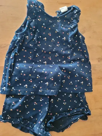 Ensemble short et débardeur
