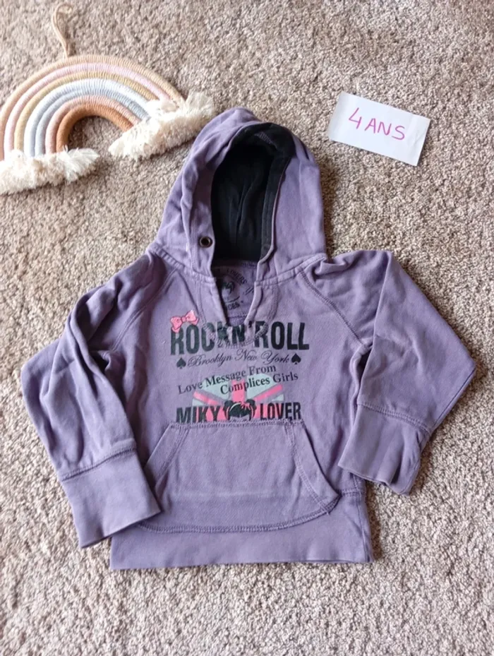 Sweat à capuche 4 ans