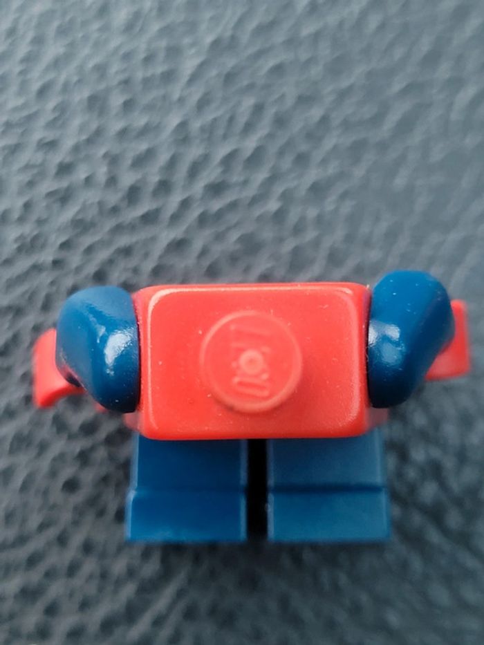 Figurine lego SPD028: Spider-Man 3 - Dark Blue Arms and Legs, Silver Webbing - photo numéro 3