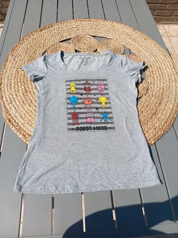 t-shirt gris taille 3