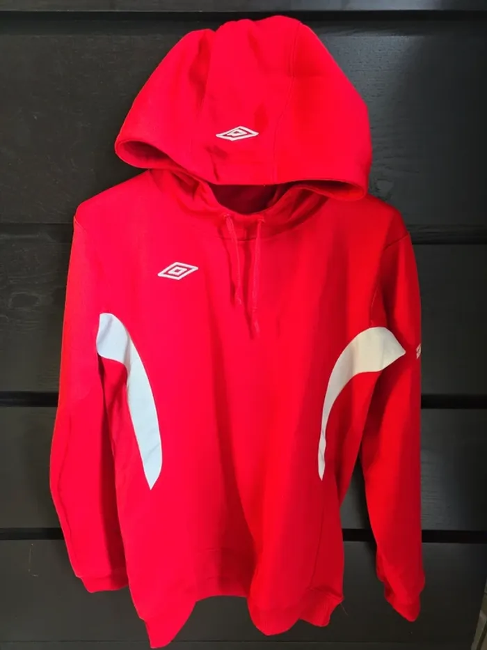 sweat a capuche roue Umbro