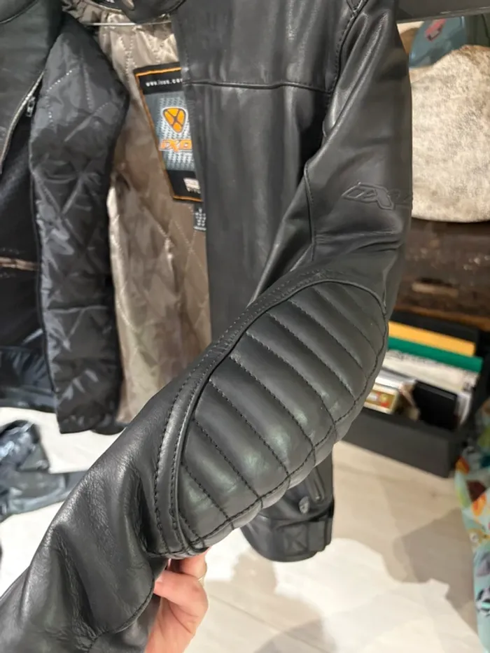 Veste moto homme tout cuir IXON - photo numéro 8