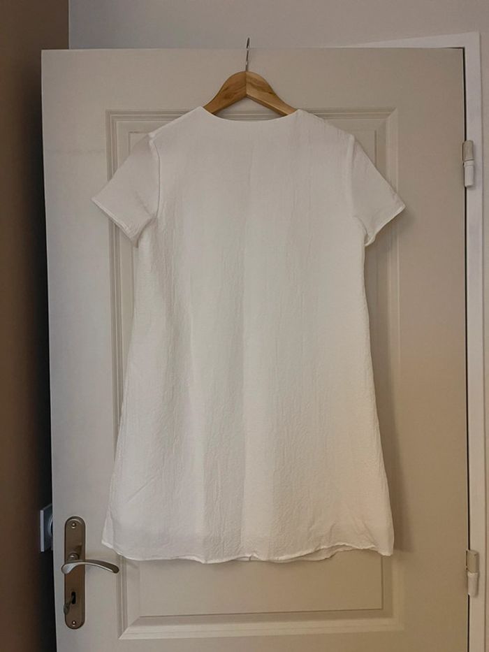 Robe blanche - photo numéro 3