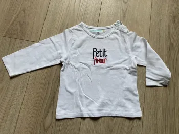 Tee shirt