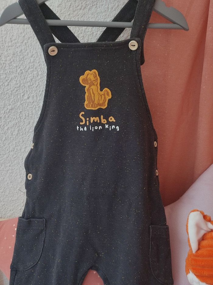 Combinaison/Salopette Simba - Roi lion - 24 mois - Très bon état - Disney baby - photo numéro 2