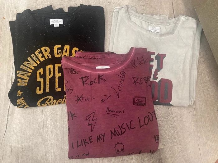 Lot Tee-shirts manche longue 15 ans