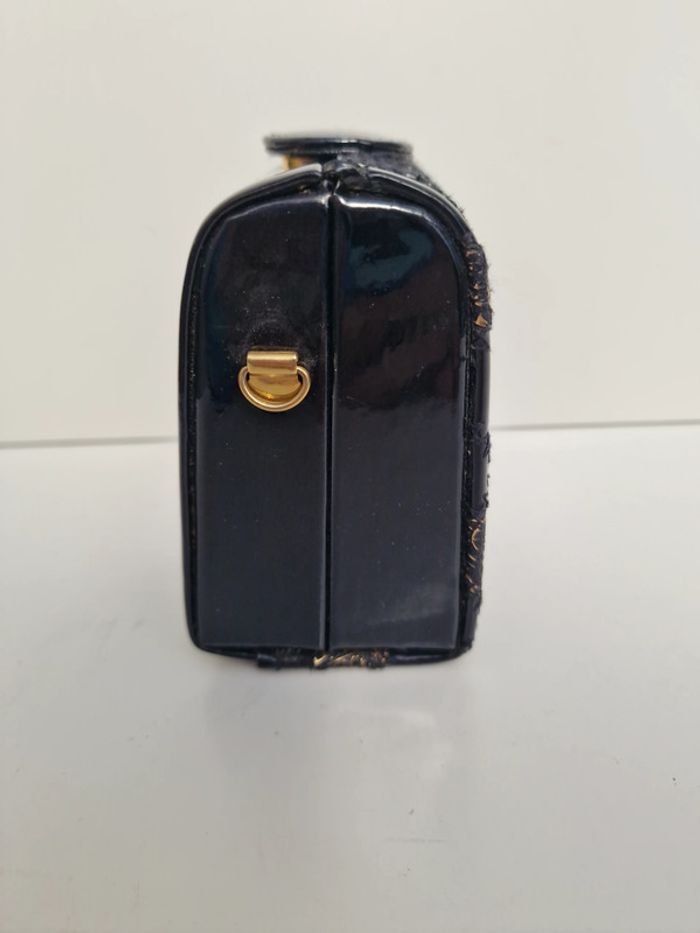 Sac Bandoulière Vintage Vernis Noir Reliefs Noirs Dorés - photo numéro 7