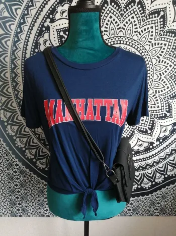 Tee-shirt bleu marine à message manhattan  avec lien à nouer / dived / H&M / (M)