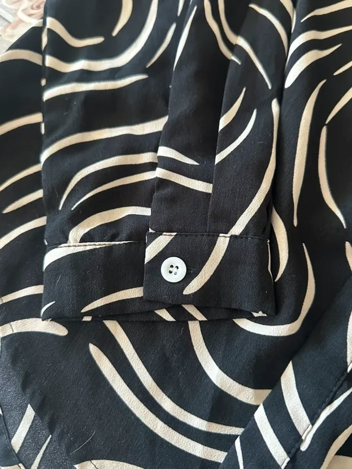 Chemise à motif noir et beige - photo numéro 4