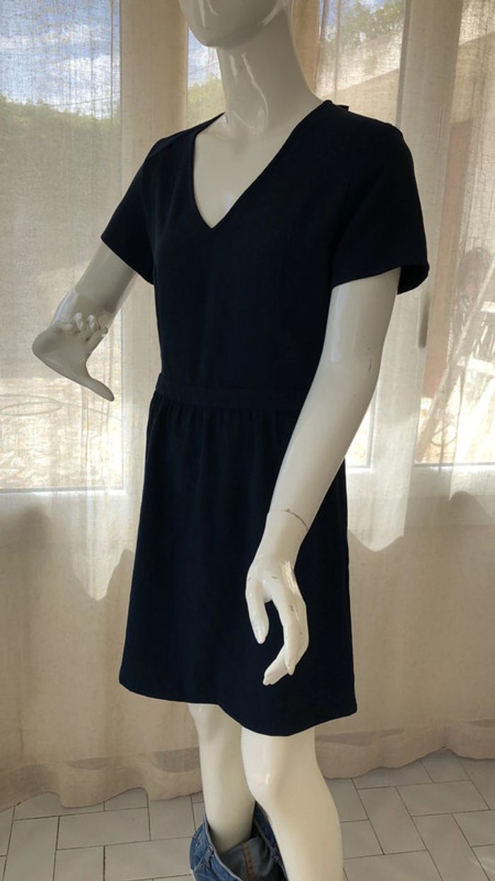 Très jolie robe bleue marine - photo numéro 10