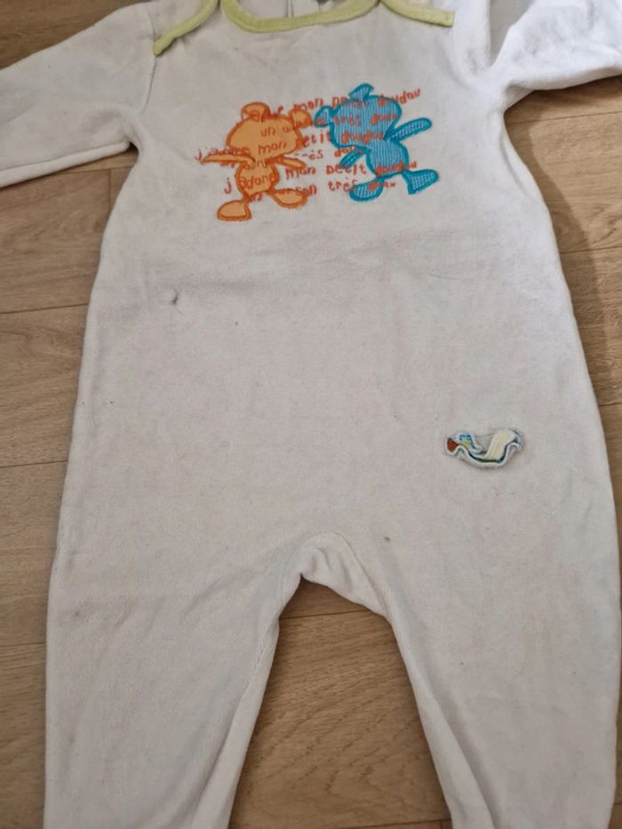 Lot pyjama 12 mois bon état - photo numéro 10