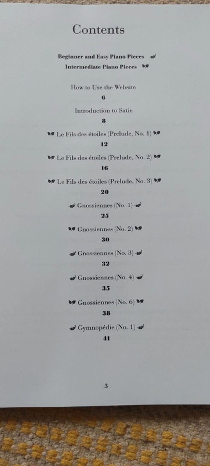 Livre partition en, anglais Erik
Satie - From Beginner to
Intermediate; over 25
Masterpieces - photo numéro 5