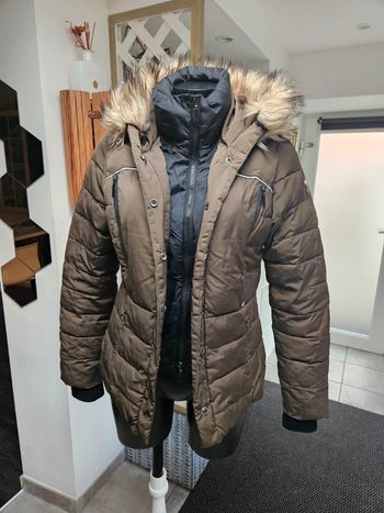 Superdry doudoune taille S