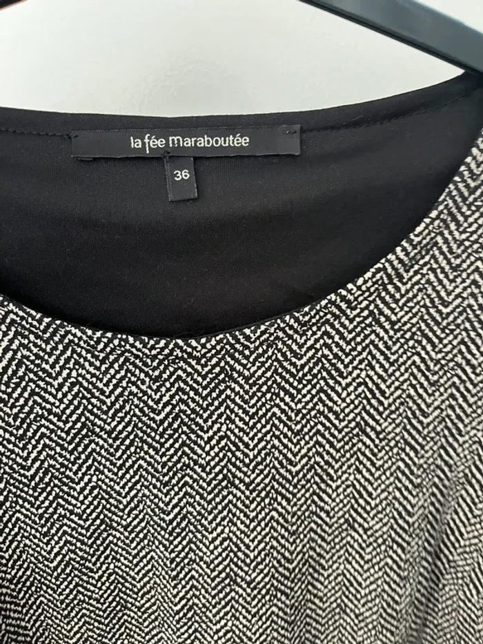 Robe à motifs la fée maraboutée taille  36 S - photo numéro 4