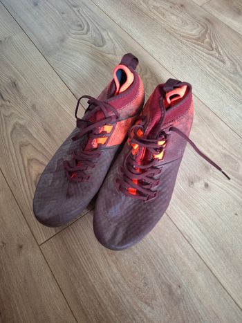 Chaussures de foot crampons