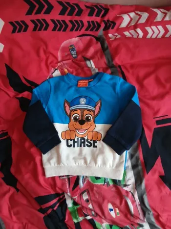 Pull Paw Patrol taille 12 mois