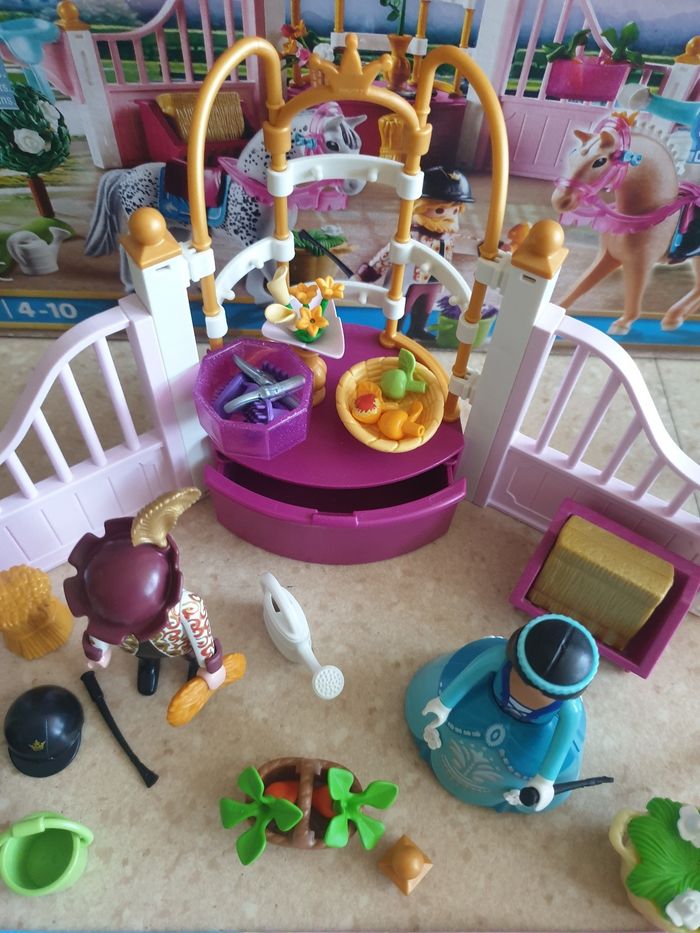 Playmobil Princess ecurie - photo numéro 3