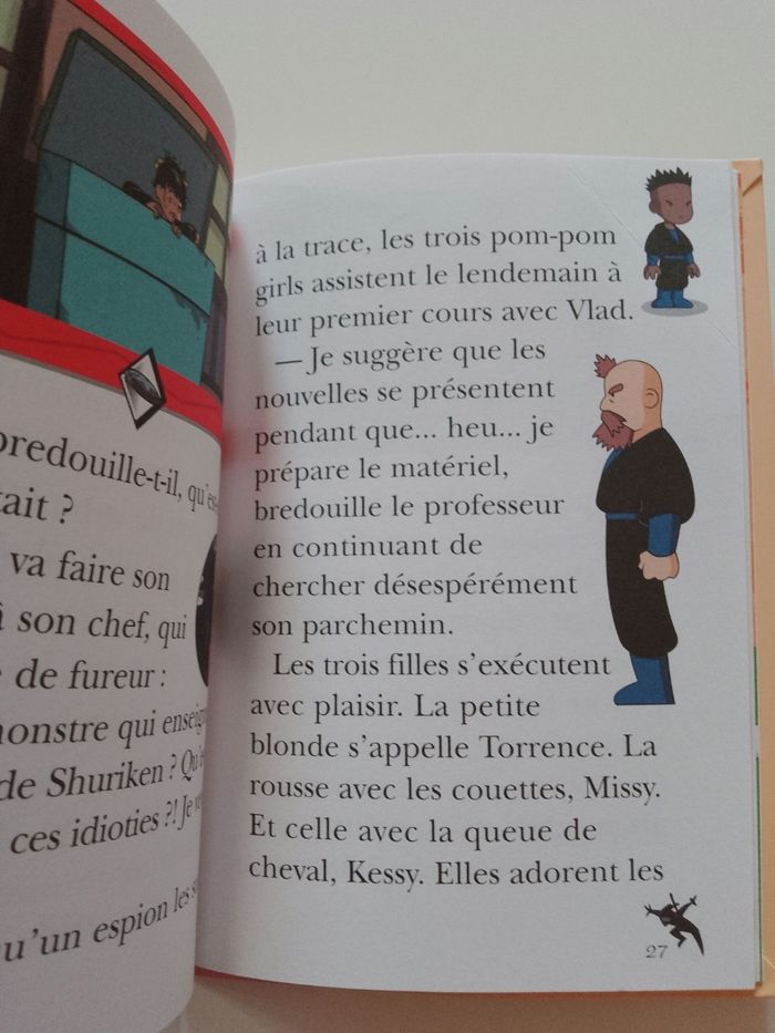 Livre Shuriken School : Ras le pompon ! Bibliothèque rose - photo numéro 2