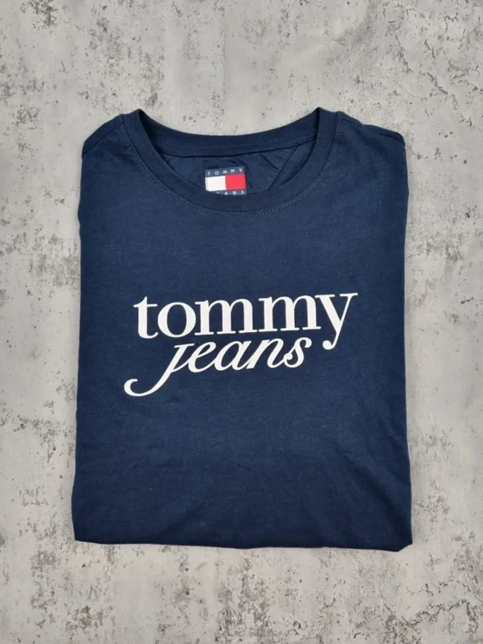 T-shirt Tommy Jeans – Neuf sans étiquette-Bleu marine – Taille S Femme (mesures en photos) - photo numéro 2